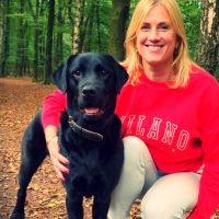 Hondenoppas werk Apeldoorn: baasje van Charlie 