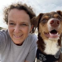 Hondenoppas werk Leiden: baasje van Bonsai