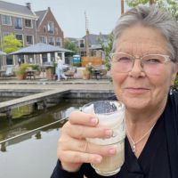 Hondenoppas Lisse: Agnes