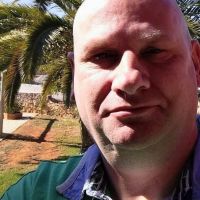 Hondenoppas Hoorn (Noord-Holland): Theo