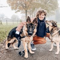 Hondenoppas Rhenen: Yara van Dee